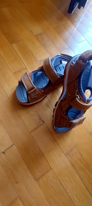 Детски сандали от естествена кожа