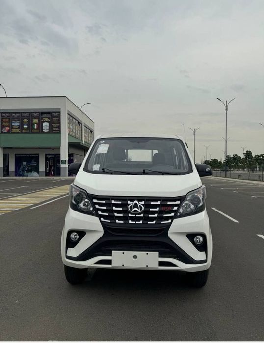 Changan mashina sotiladi