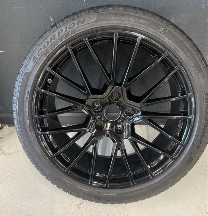 Porsche Cayenne джанти 21 цола със зимни гуми