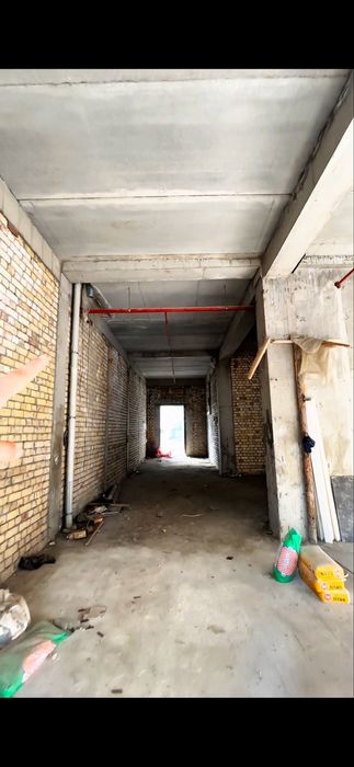 Аренда ЖК Казахстан 365 кв два этажа без ремонта за кв 29$!