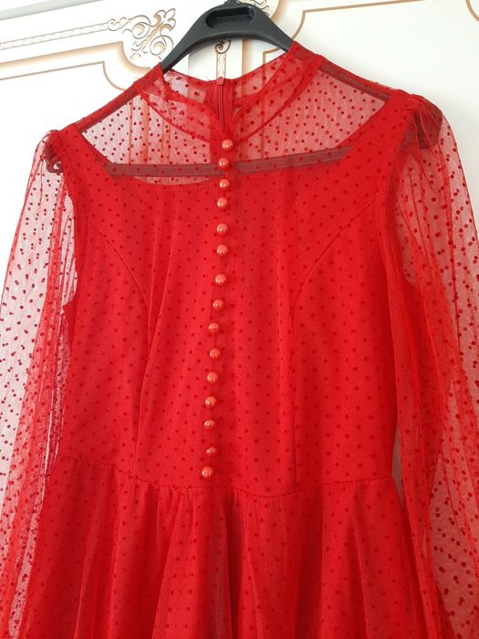 Платье в горошек