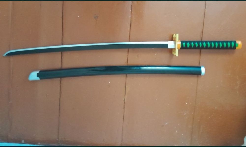 Продам катану 5000