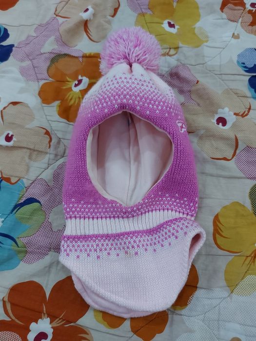 Зимняя детская теплая шапка