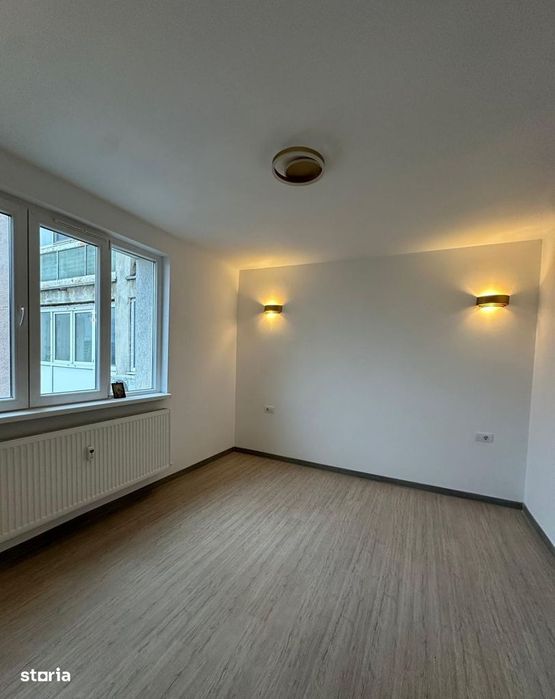 Renovat // Nou // Ultrafinisat