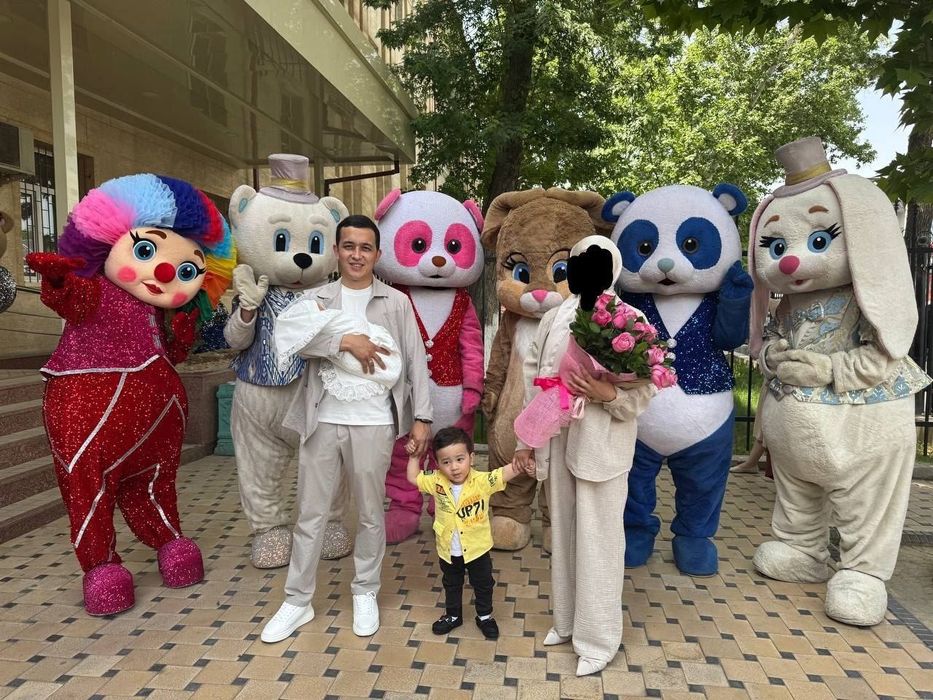 Ayiqlar Animatorlar xizmati Toshkent Teddi shou oformileniya shar
