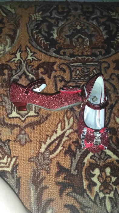 Туфли нарядные для девочки