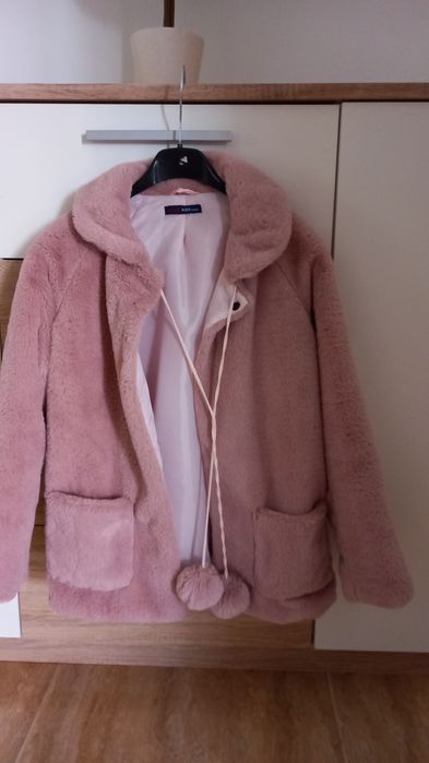 Haina fete 8-10 ani de blanita