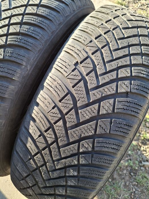 2 Anvelope de iarnă 215 70 r16 Hankook