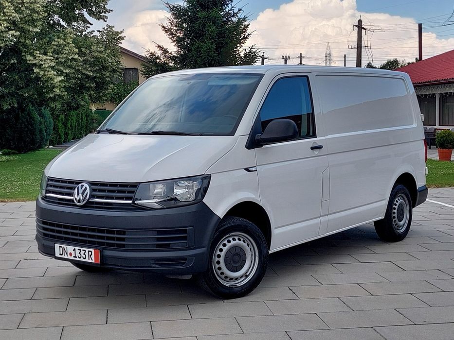 VOLKSWAGEN Transporter 2019 — imagine 2
