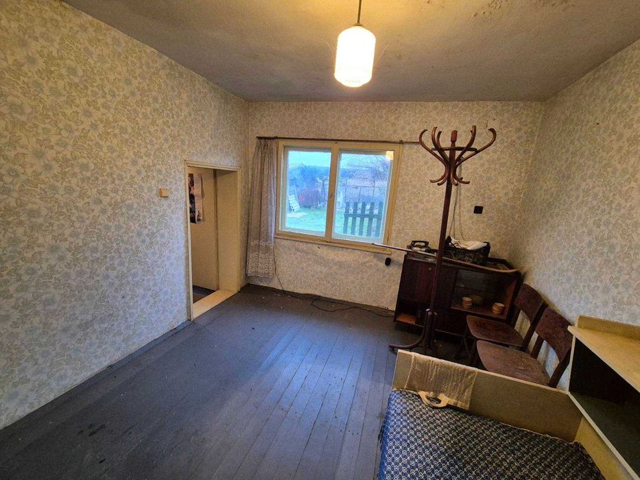 Продава се Къща в с. Обнова, Област Плевен - 188 кв.м за 133 €/кв.м - Снимка #22