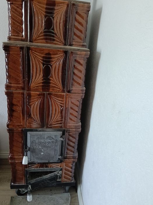 Sobă teracotă ,in stare foarte buna