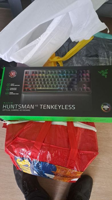 Tastatura de vinzare