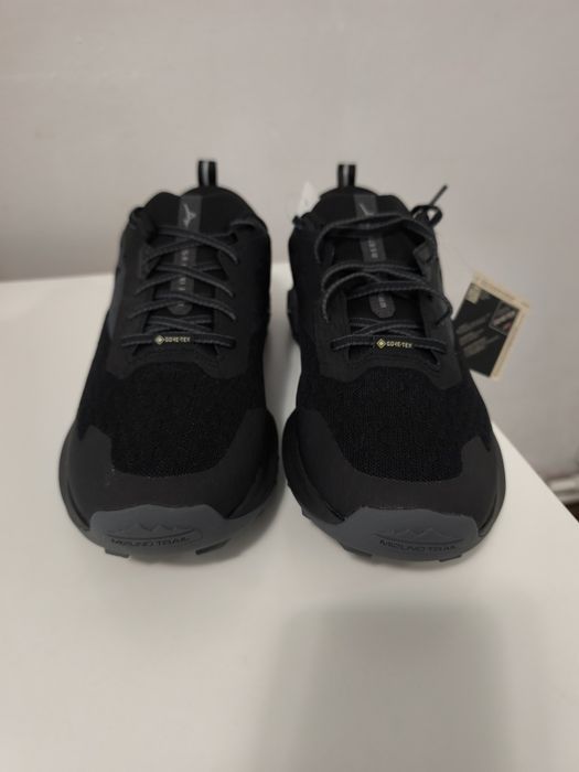 Adidași Mizuno Goretex/Noi