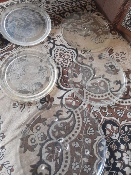 Продам 3000 тенге.