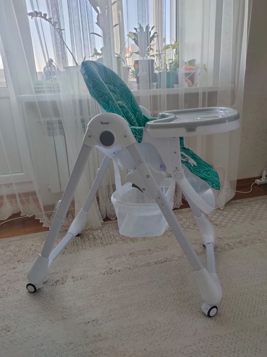 Стул для кормления детский (от 5 мес.)