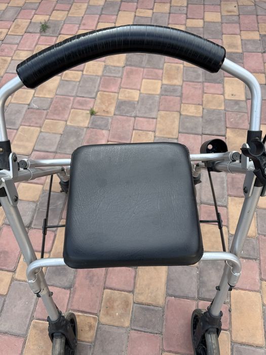 Ходунки для взрослых