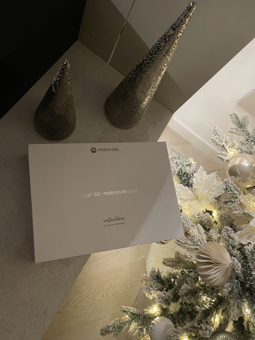 Motorola Razr 60 Swarovski Collection 256 GB