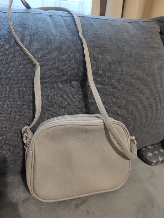 Нова дамска чанта