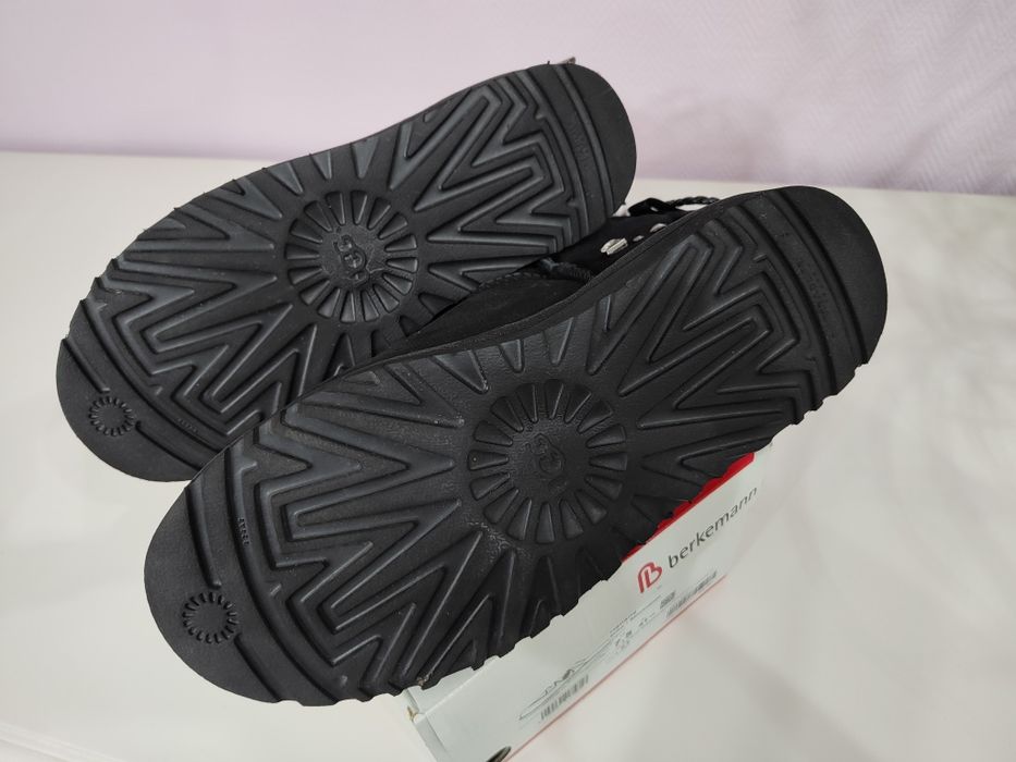 UGG negri, 40,5, deosebiti