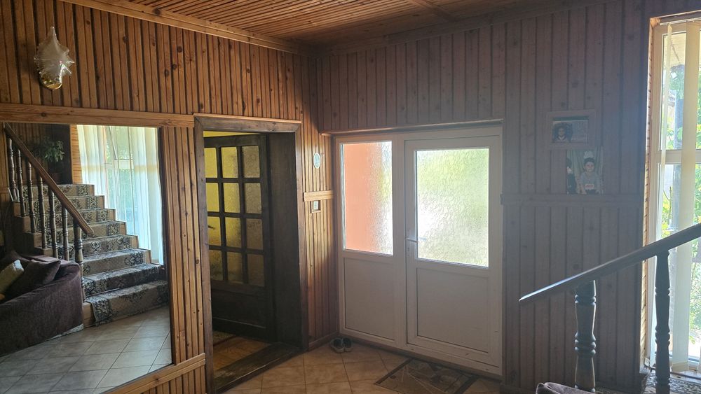 Casa cu etaj - centru Dudestii Vechi