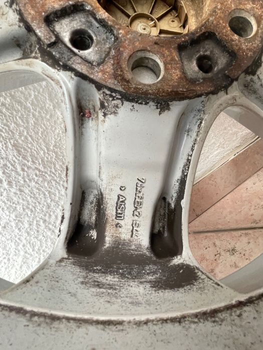 Комплект Зимни Гуми BMW-1er-E87, 225/55 R16 99V M-Алум.Ориг-BMW джанти