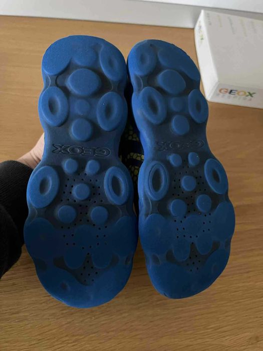 Adidasi Geox marimea 34