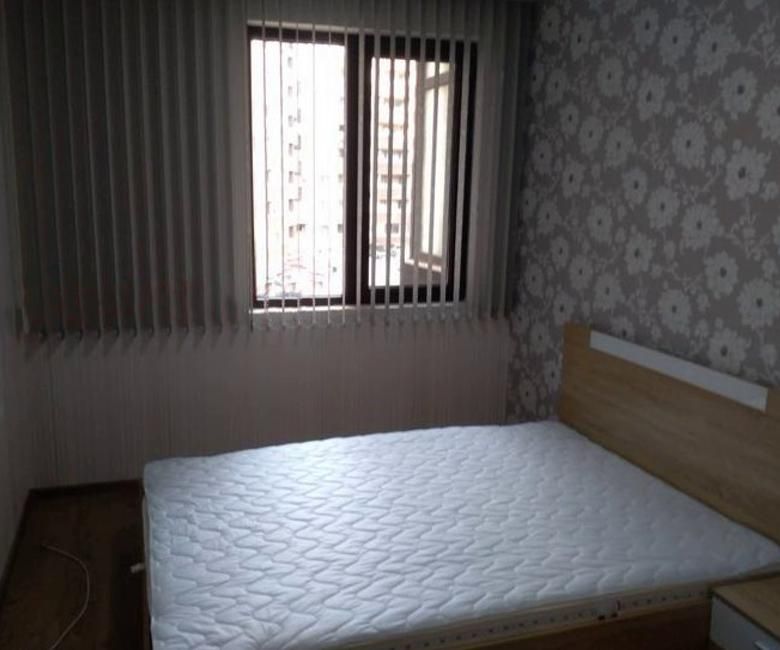 Дава се под наем Двустаен апартамент в Пловдив, Кючук Париж - 55 кв.м за 325 € - Снимка #2