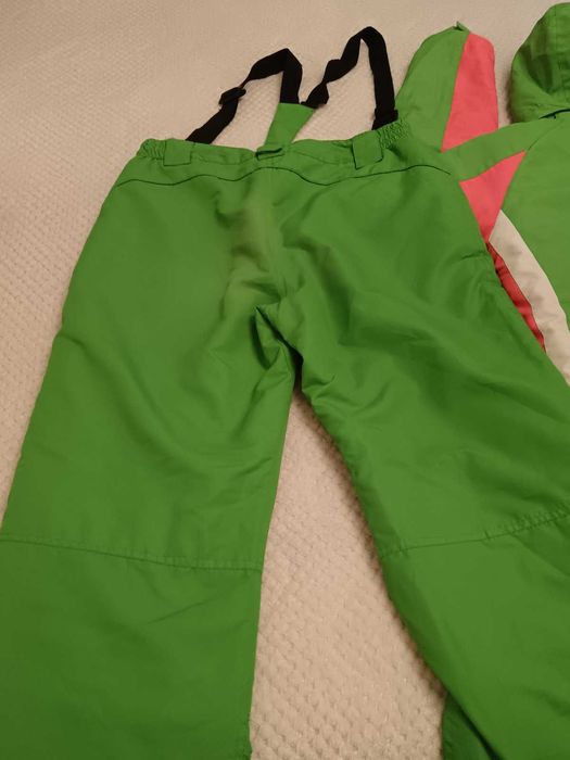 много запазен ски екип за момичета