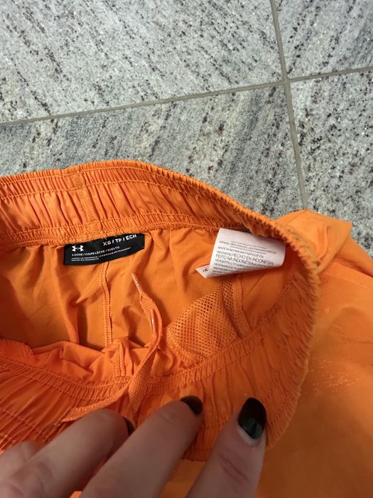 Pantaloni scurti baieti underarmour