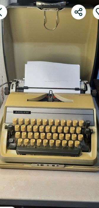 Mașină de scris Adler Gabrielle 25