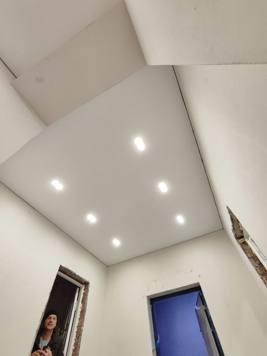 Натяжные потолки