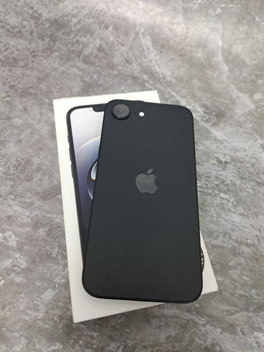 Apple iPhone 16e, 128 гб (844202 г. Кокшетау, ул. Абая 128, 21)