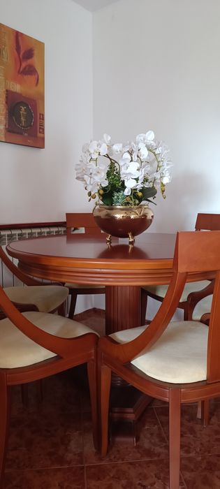 мебели масив с фрезовани орнаменти