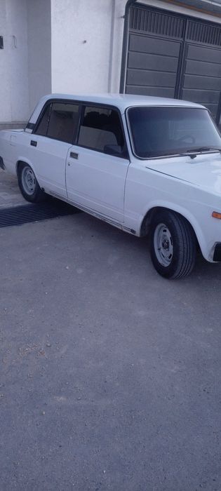 Жугули 2107 сотилади