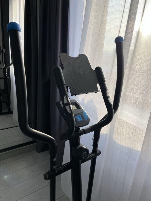 Продам эллиптический тренажер