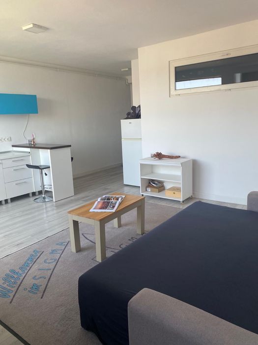 Apartament 2 camere Studio modern 50mp Central C.R. Vivu Priveliște superbă