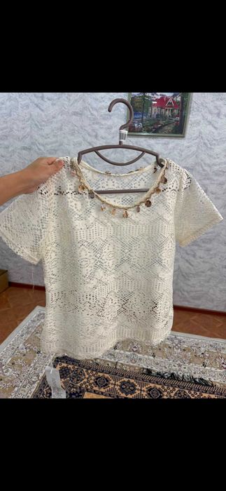 Көйлектер, кофта, наушник
