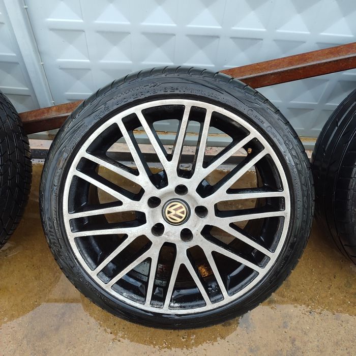 Джанти с гуми 5×112  18
300лв