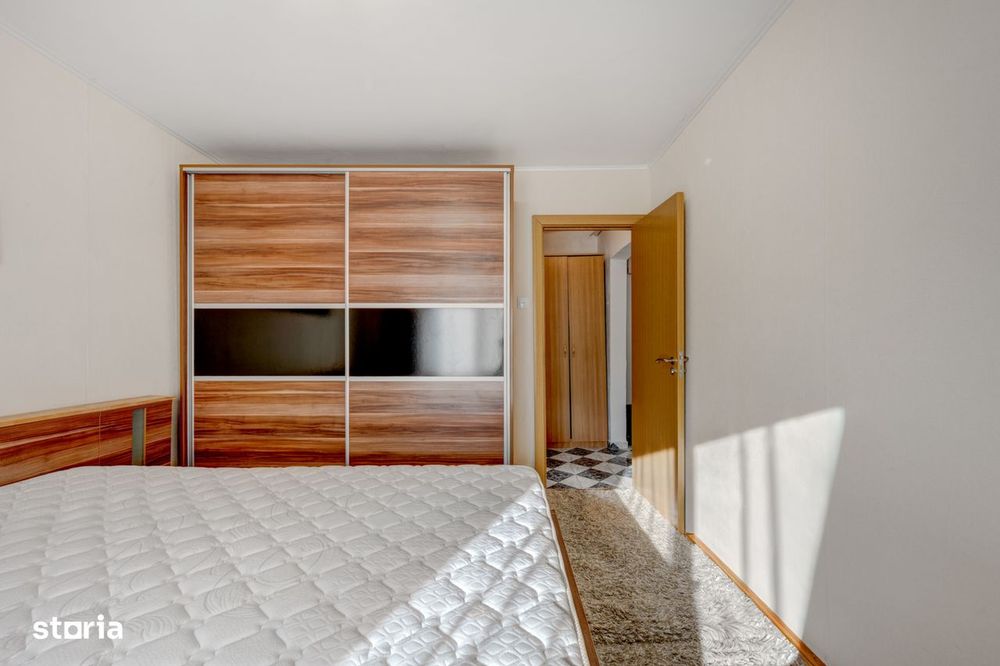 Apartament 4 camere cu centrala proprie, Dristor