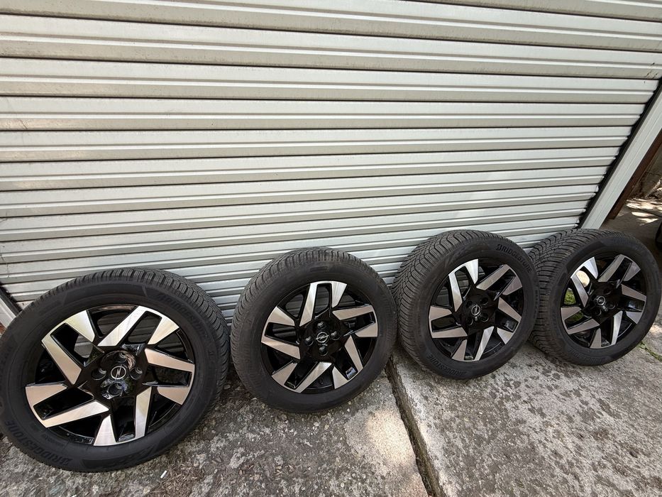 Нови джанти за Opel mokka - B 17 инча със зимни гуми Bridgestone blizzak 6 215/60/17