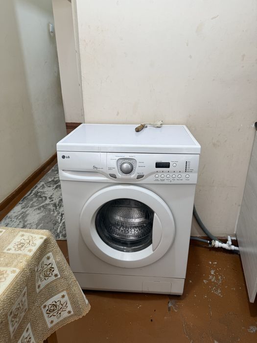 1 хонали уй ижарага берилади