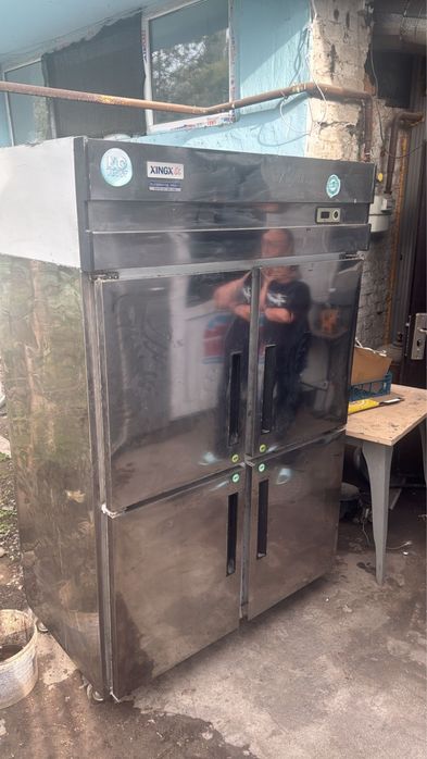 Продам холодильник