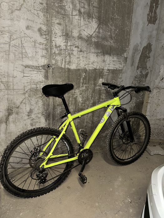 Vand bicicleta 350 lei predare personala Costin Georgian