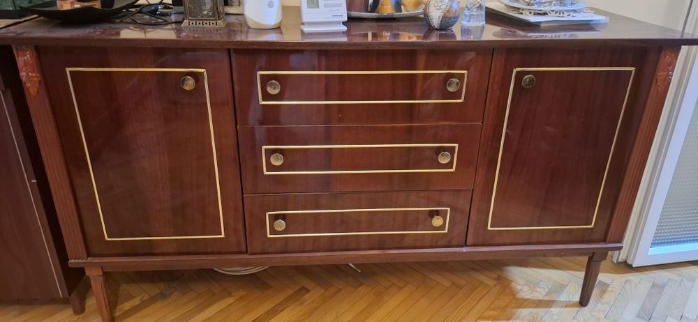 Vand Mobilier clasic din lemn masiv – set complet pentru living și birou