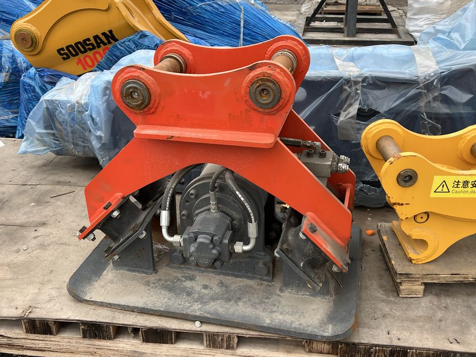 Ekskavatorlar uchun navyes jihozlar – NALICHIE!