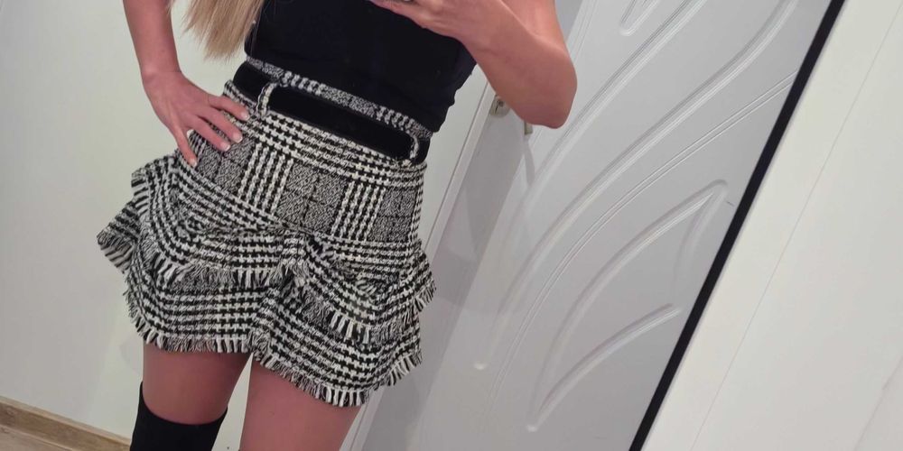 Пола Авин, Avin,