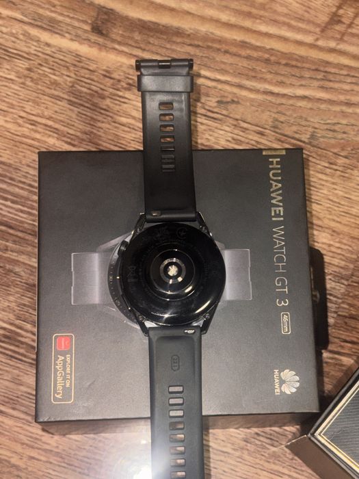 HUAWEI GT 3 46mm – impecabil, cutie + încărcător