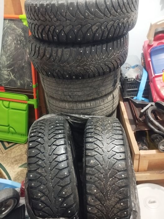 Продам шипы в хорошем состоянии