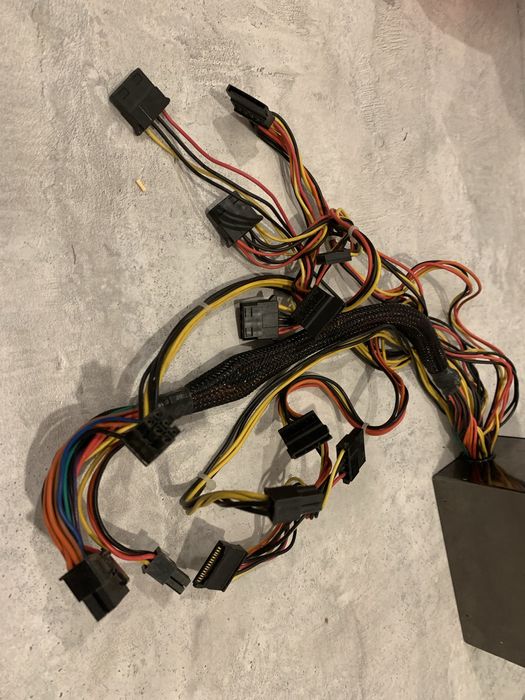 Продам плок питания