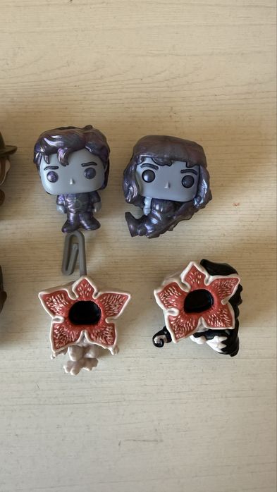 Фигурки осд  очень странные дела